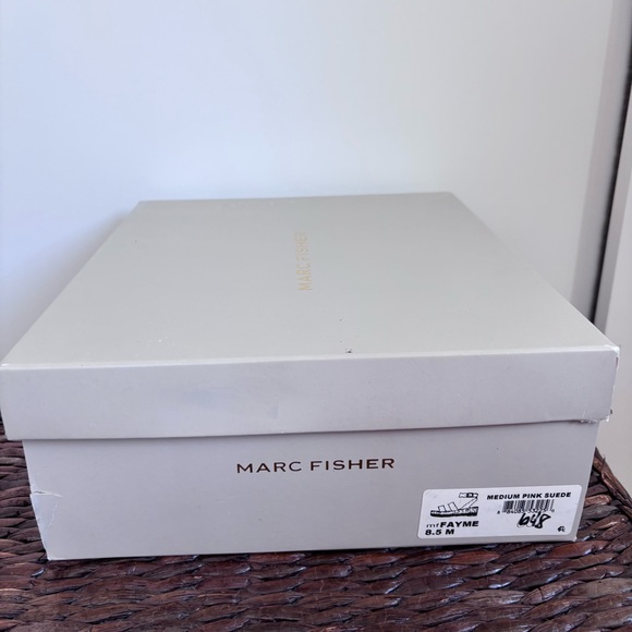 Final sale New Marc Fisher Fayme real Suede Pink Wedge Sandals size 8.5 - Picture 11 of 14